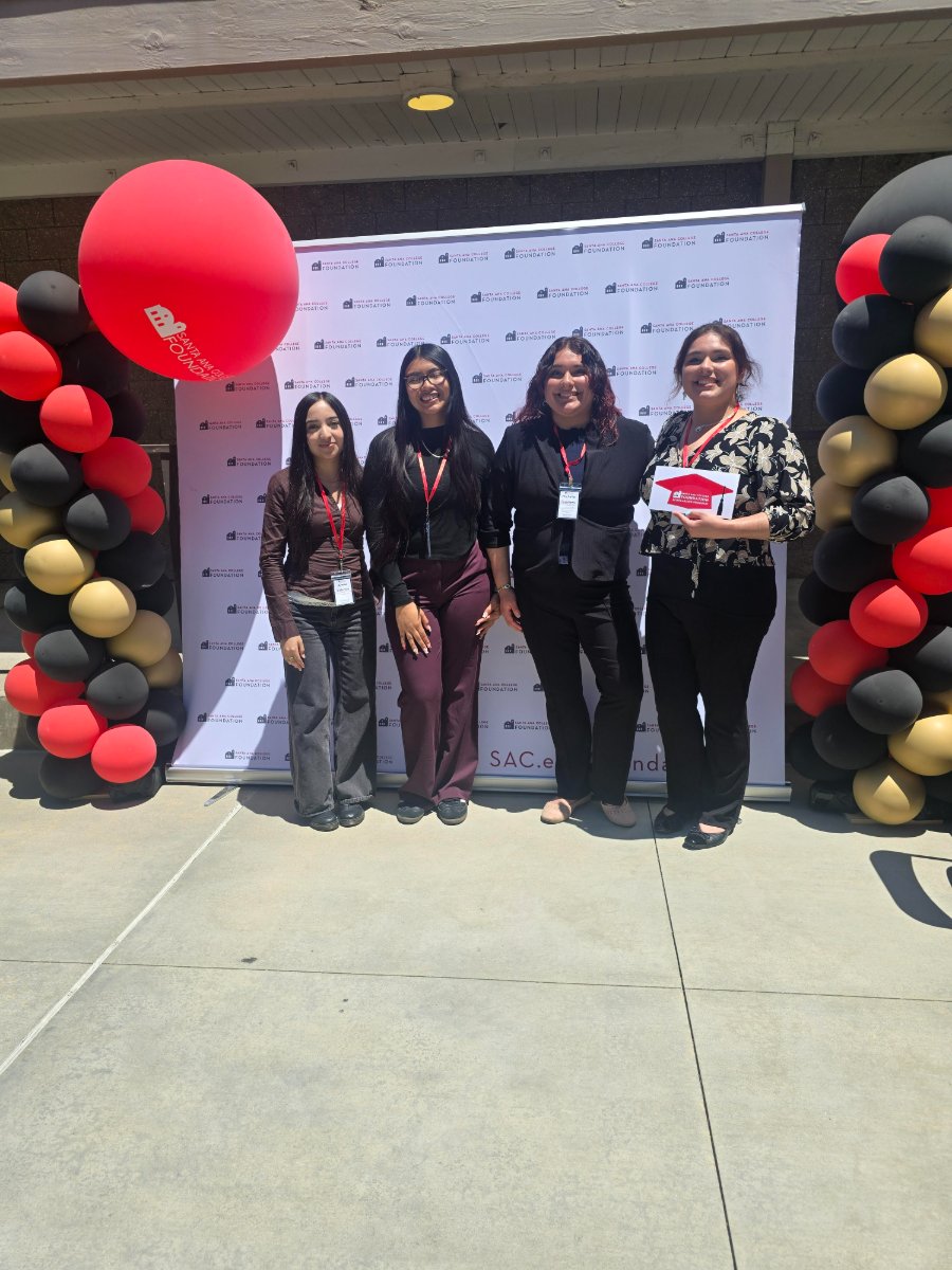 Santa Ana College Transfer Students Received Scholarships